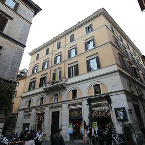 Navona Pensión